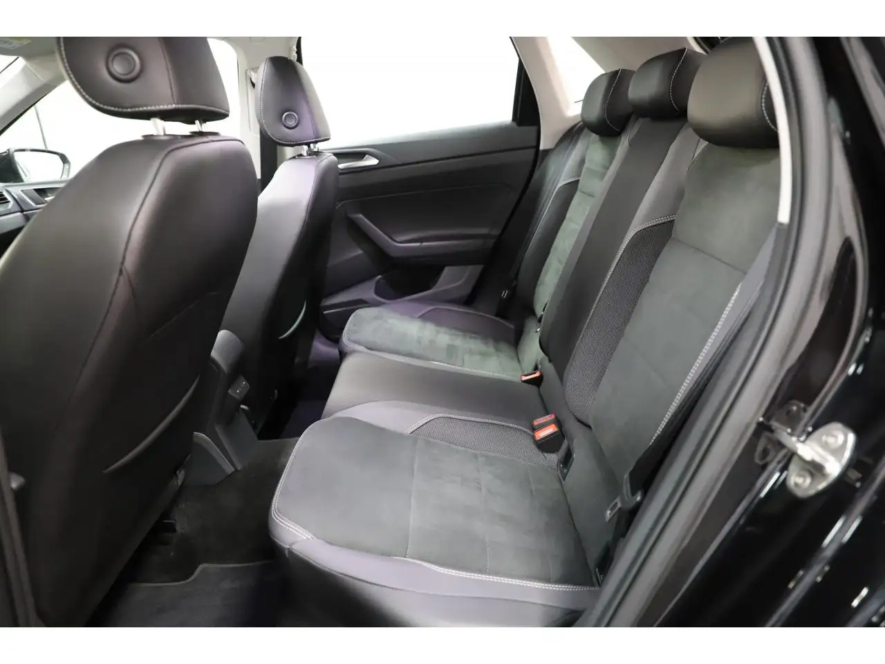 Volkswagen Polo Citadine 5 portes — photo 18