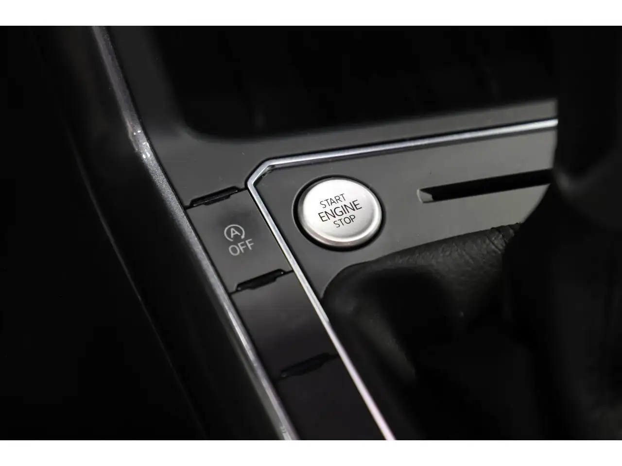 Volkswagen Polo Citadine 5 portes — photo 34