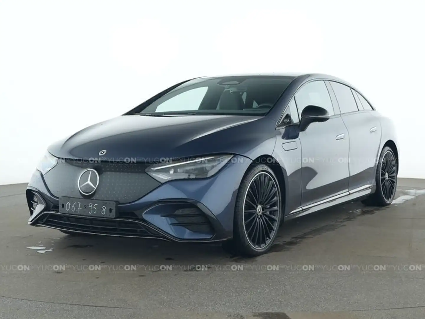 Mercedes-Benz EQE 300 AMG LINE AIRMATIC BURME DISTRONIC Blau - 2