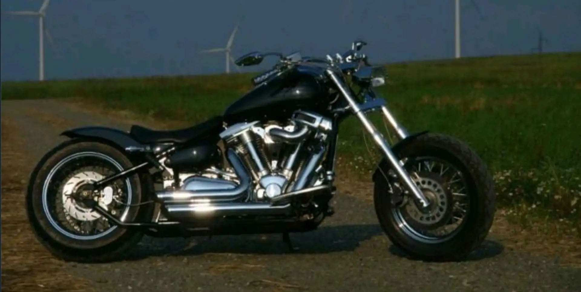 Yamaha XV 1600 Unique!!! peinture, échappement et accessoires Zwart - 2