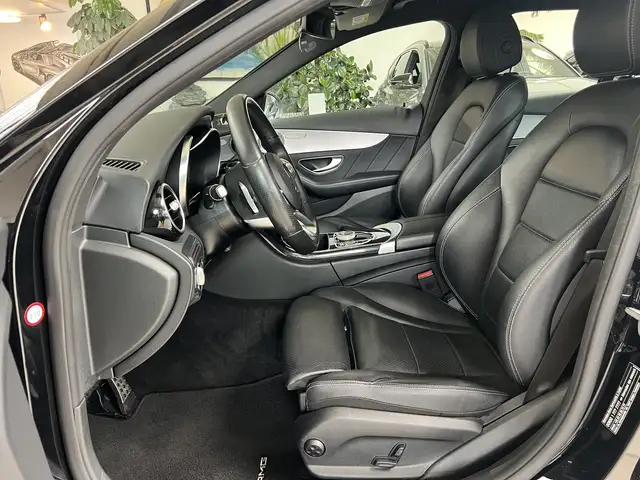 Mercedes-Benz C-Class view 11