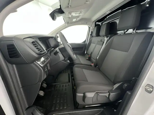Opel Vivaro view 7