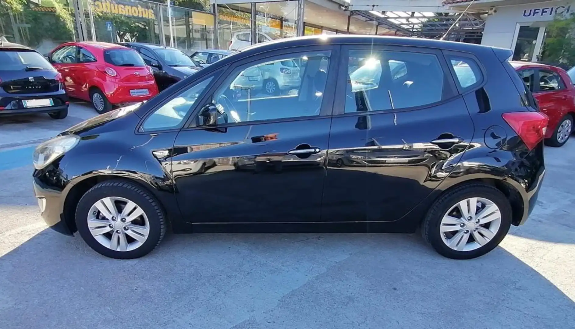 Hyundai iX20 1.4 COMFORT 90cv Negro - 2