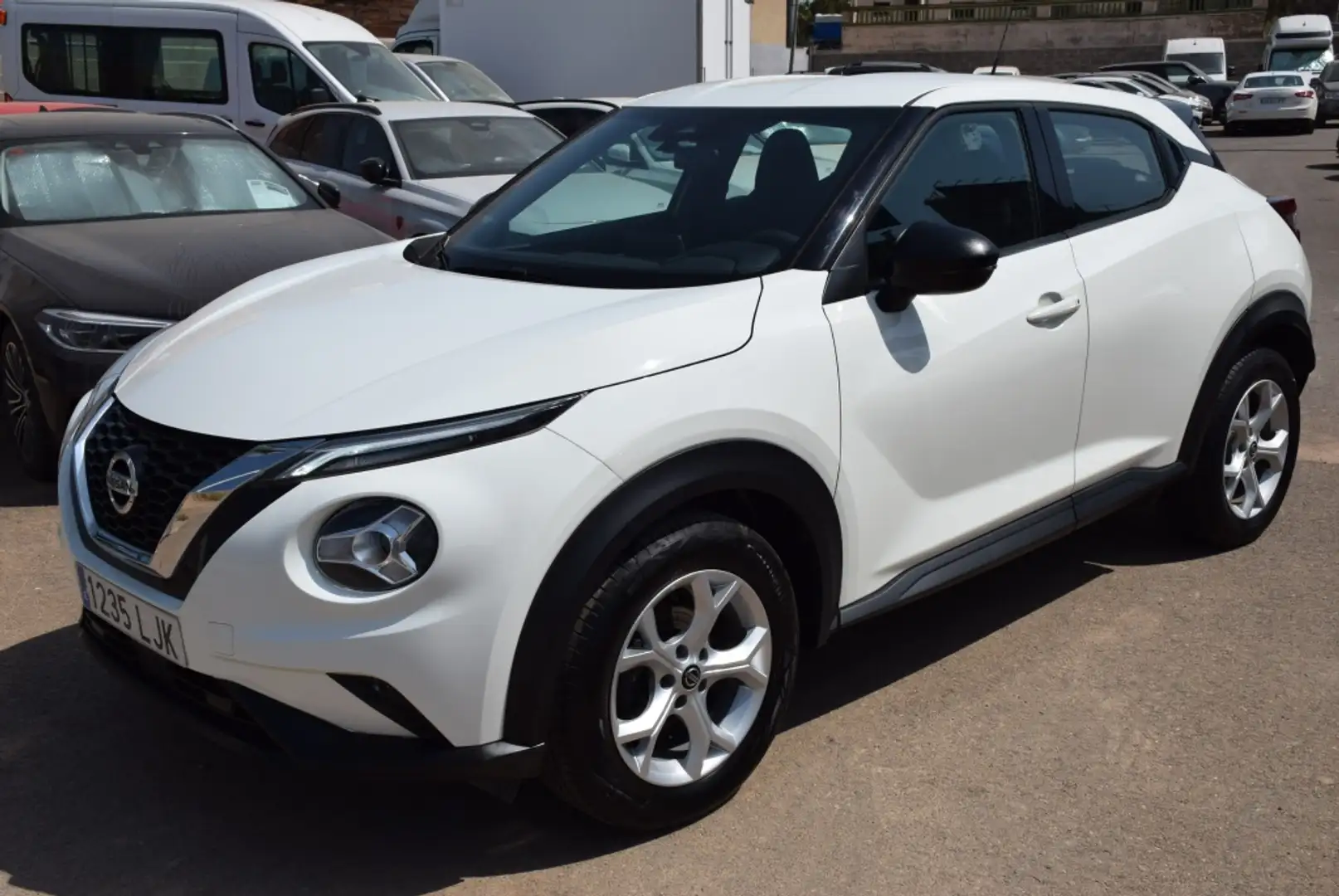 Nissan Juke 1.0 DIG-T N-Connecta 4x2 117 Blanco - 2