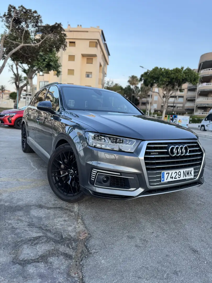 Audi Q7 e-tron Audi Q7 3.0 TDI e-tron quattro 373CV | CarPlay | P Gris - 1