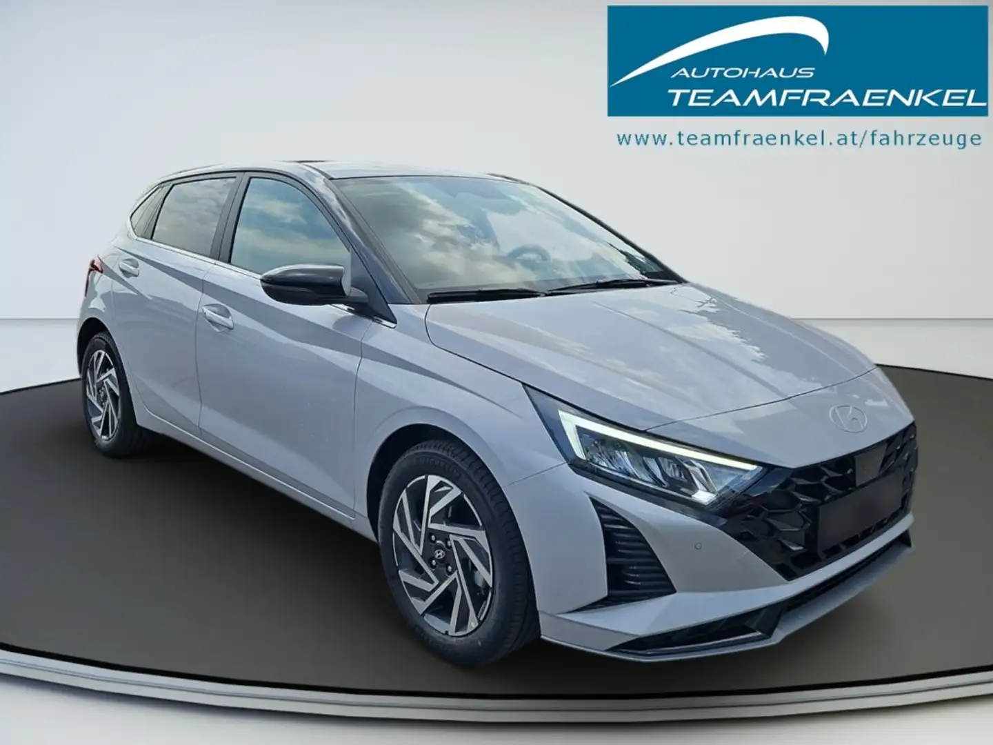 Hyundai i20 (BC3) GO Plus 1.0 T-GDI DCT b5bu3-PP4-OO2/O5/O6/O7 Schwarz - 2