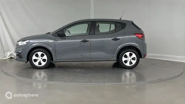 Dacia Sandero view 7