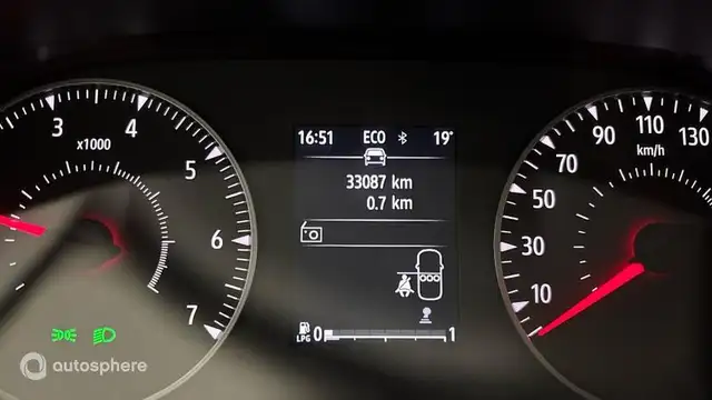 Dacia Sandero view 9