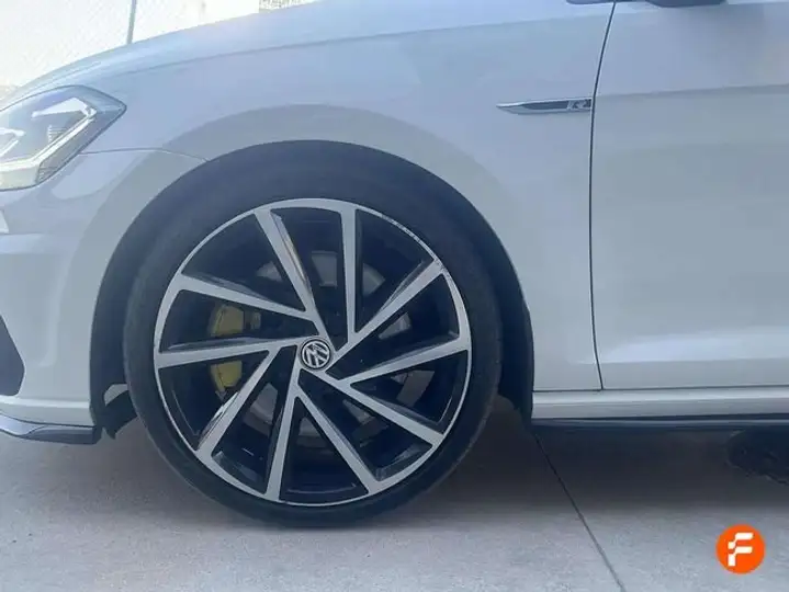 Volkswagen Golf 2018, foto 10