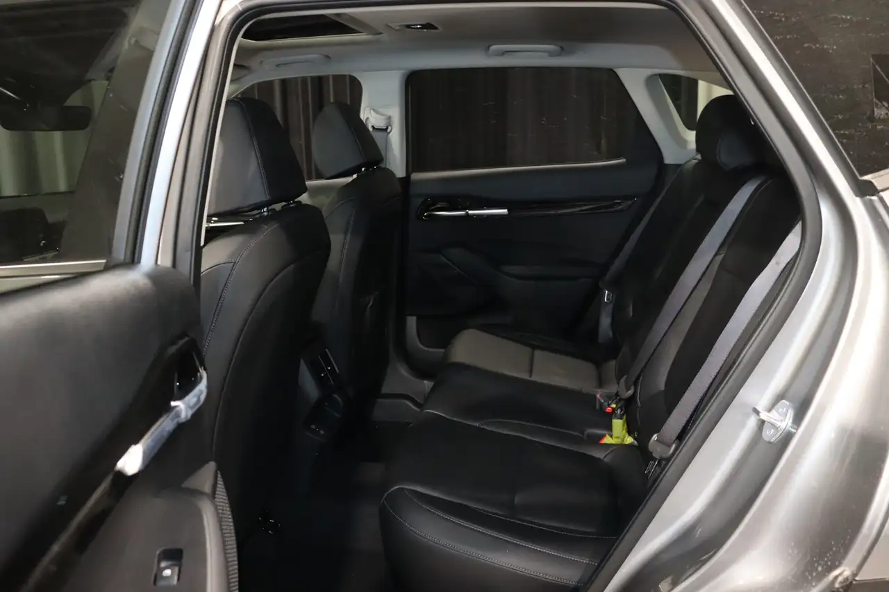 Kia Seltos снимка Kia Seltos