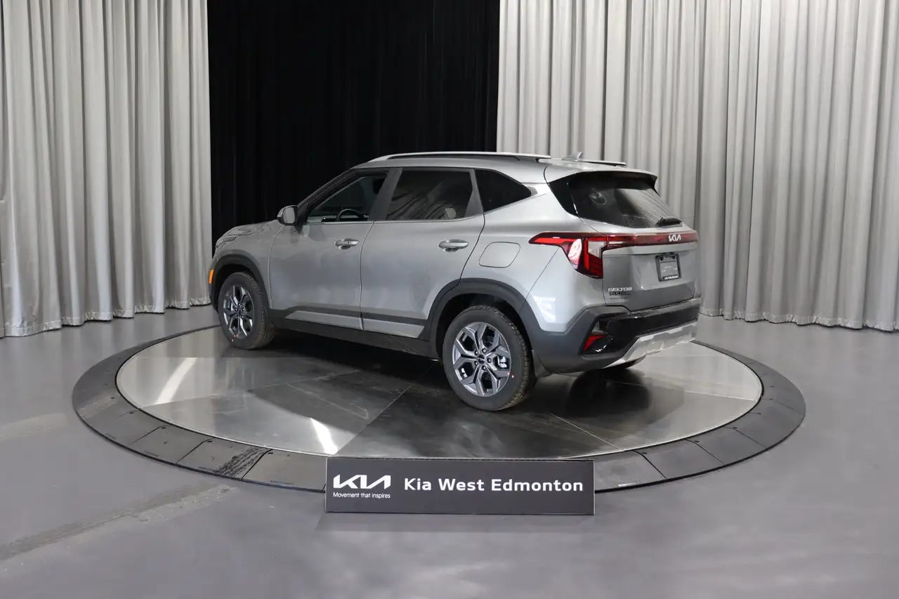 Kia Seltos снимка Kia Seltos