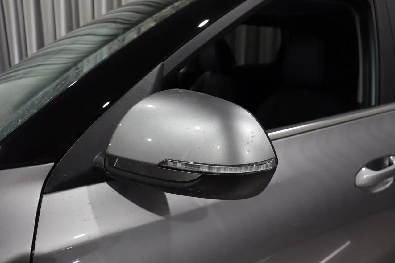 Kia Seltos снимка Kia Seltos