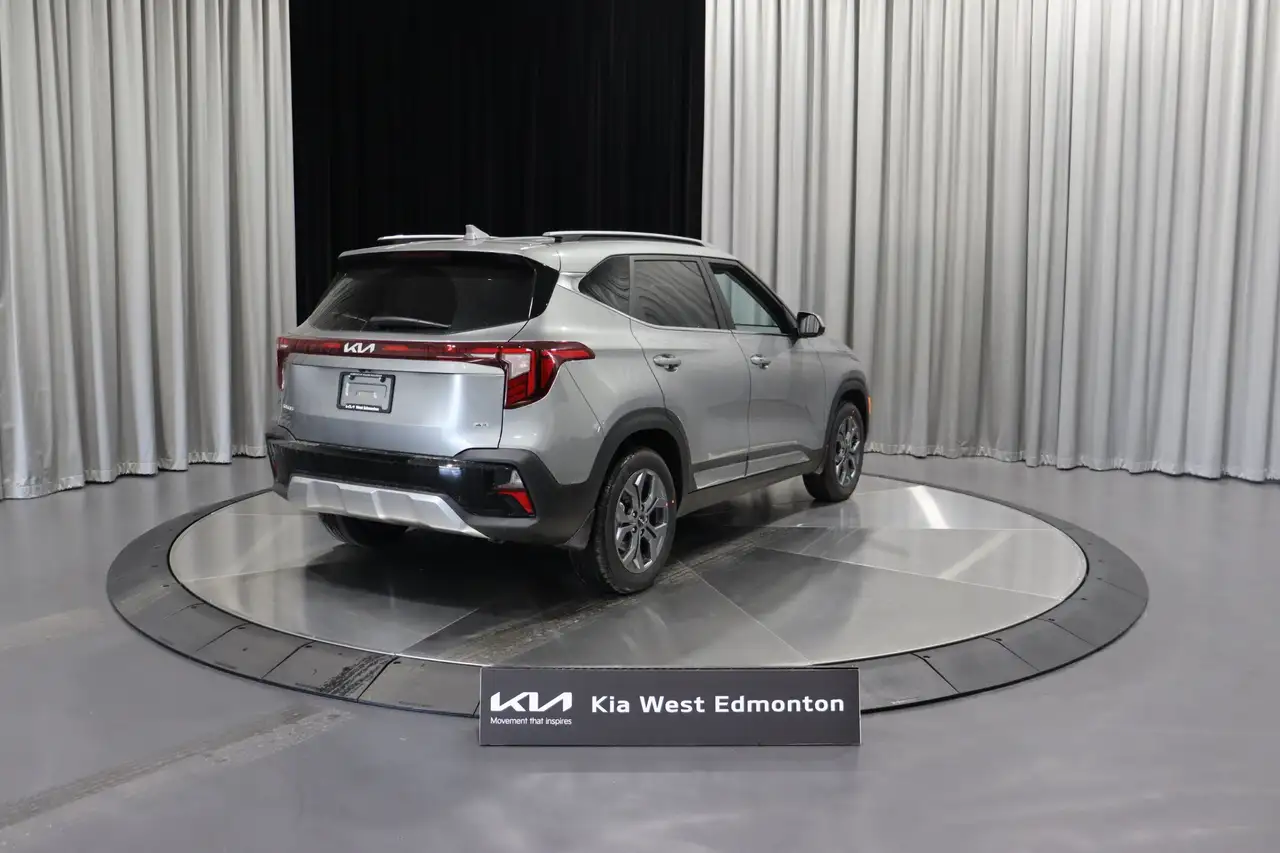 Kia Seltos снимка Kia Seltos