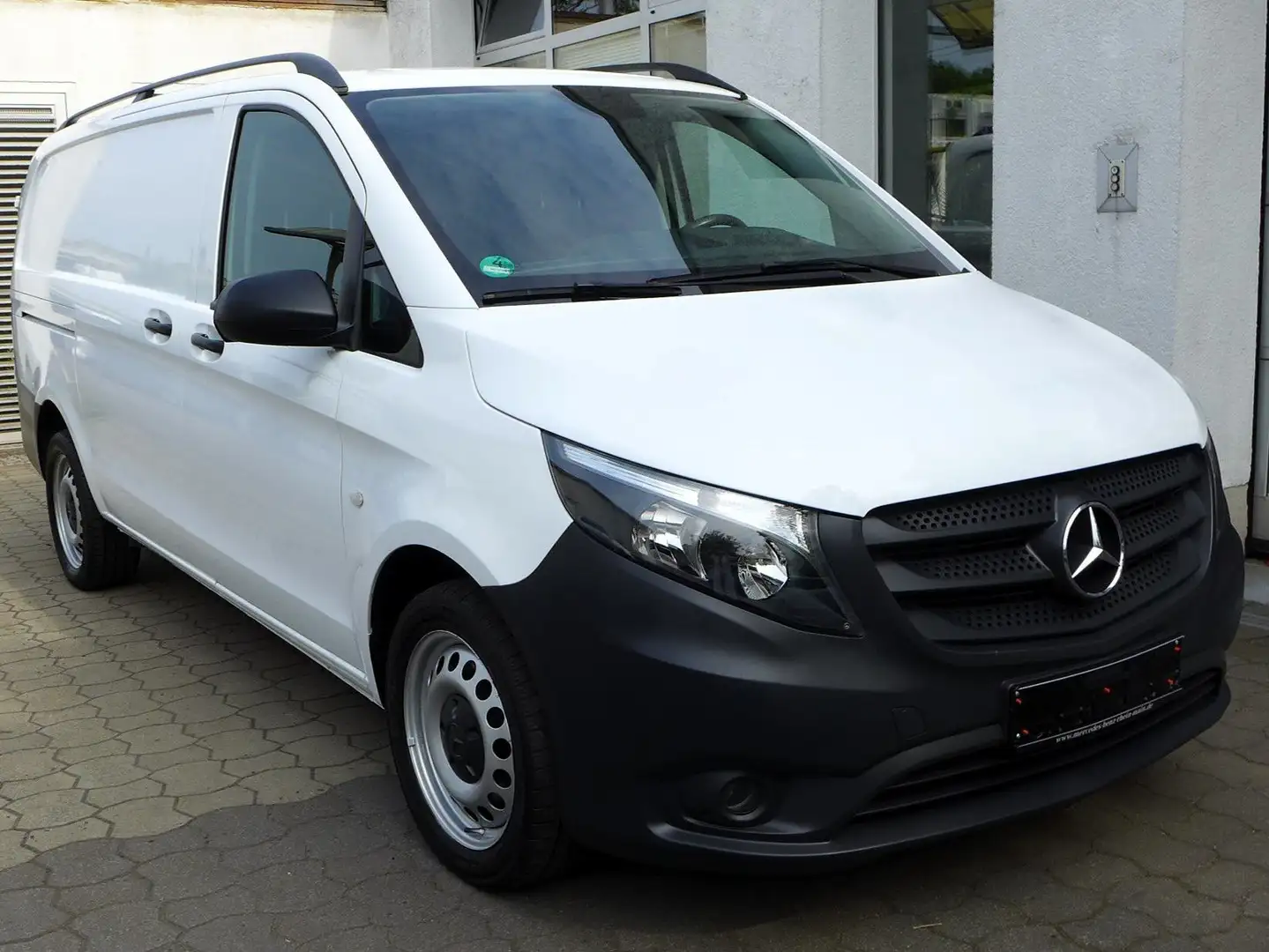 Mercedes-Benz Vito 116 CDI lang Aut-9G-Tronic Kamera Klima AHK Weiß - 1