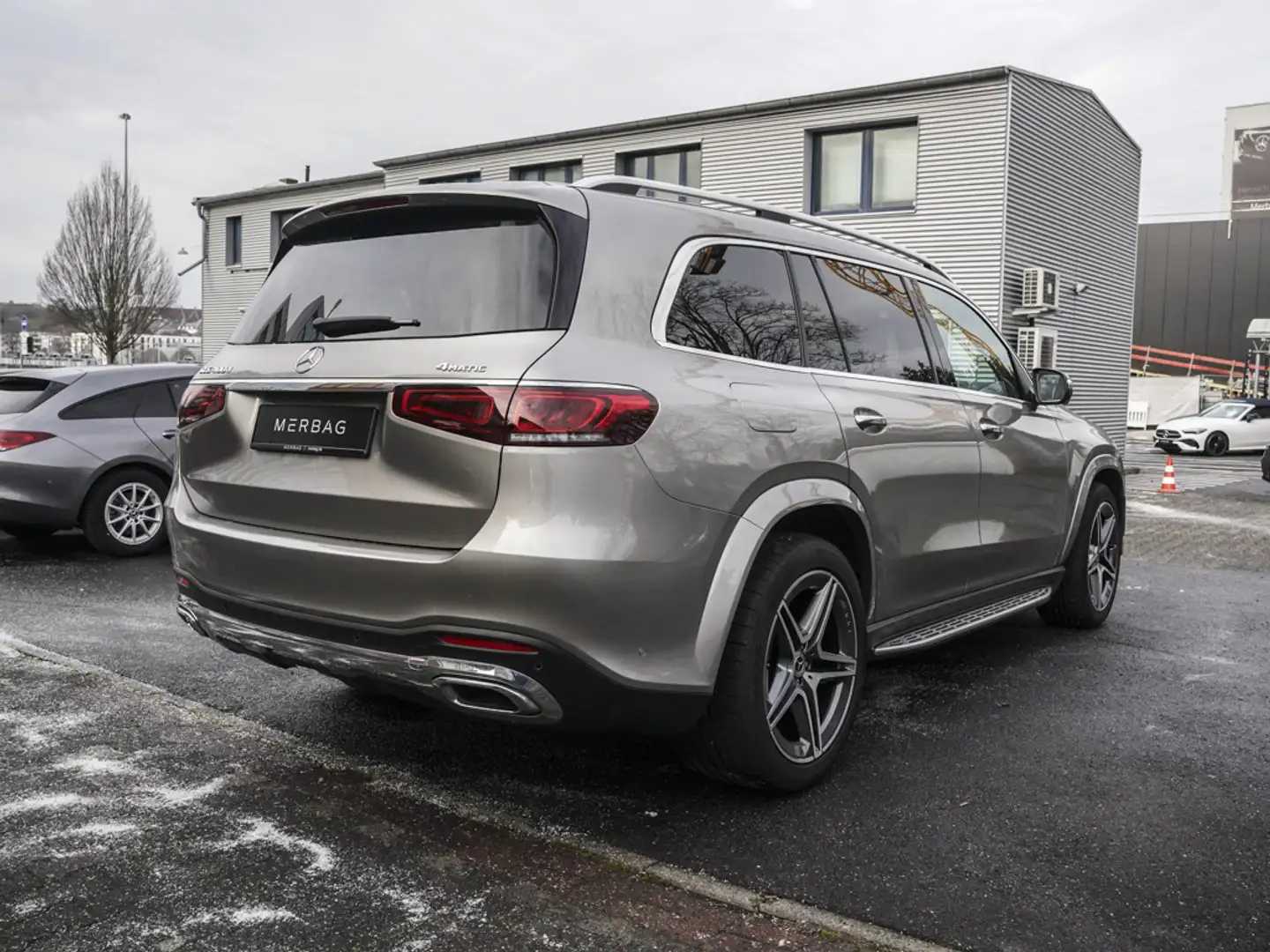 Mercedes-Benz GLS 400 d AMG-LINE PANO AIRMATIC AHK 7-SITZER APPLE Argent - 2