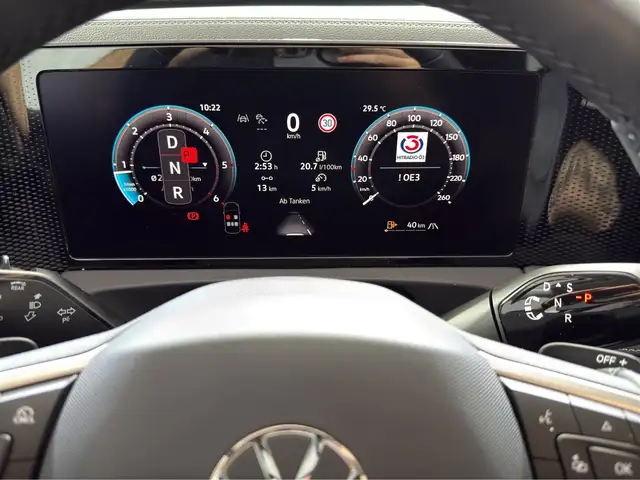 Volkswagen Tiguan view 9