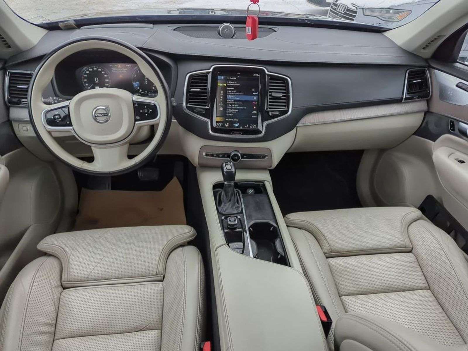 2022 Volvo XC90 T6 INSCRIPTION; LEATHER, PANORAMIC SUNROOF, HUD, N thumb 24