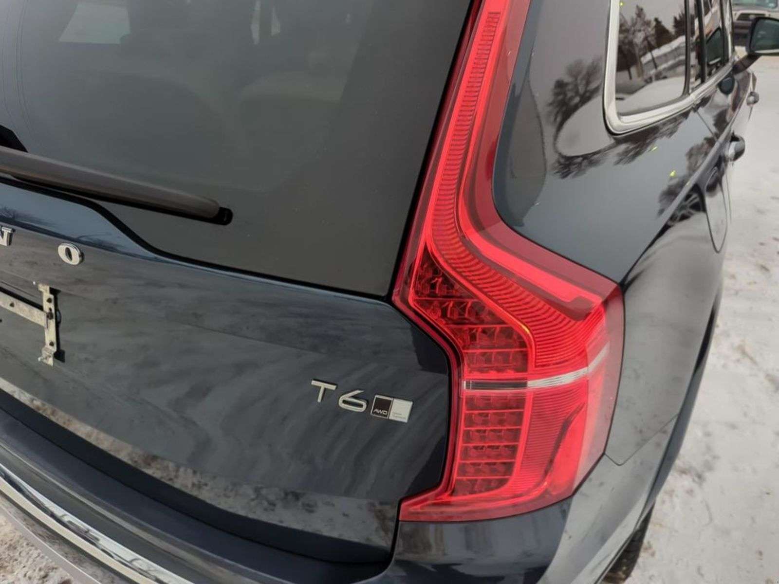 2022 Volvo XC90 T6 INSCRIPTION; LEATHER, PANORAMIC SUNROOF, HUD, N thumb 11