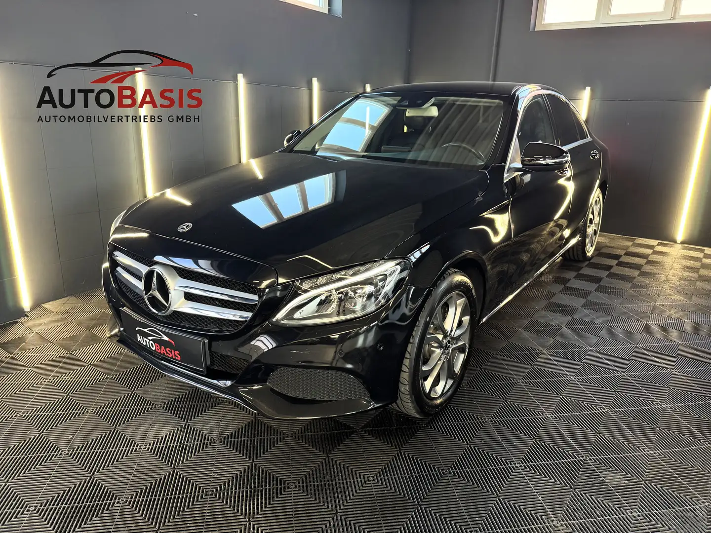 Mercedes-Benz C 200 C 200 d Avantgarde Aut. LED/Sitzheizung/PDC/Navi Schwarz - 1
