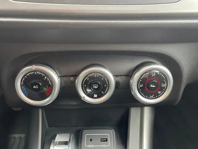 Alfa Romeo Giulietta view 11