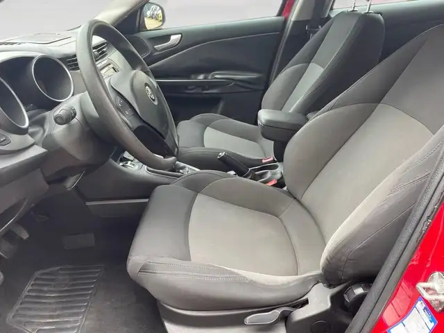 Alfa Romeo Giulietta view 6