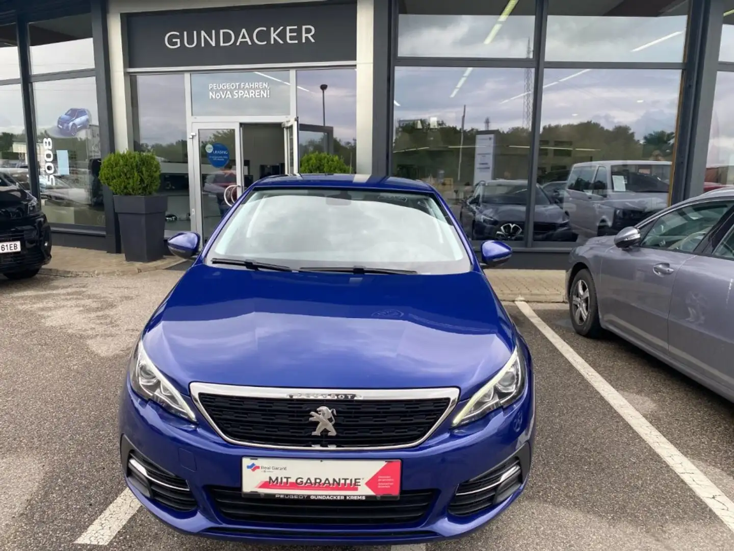Peugeot 308 SW ACT BHDI100 Bleu - 2