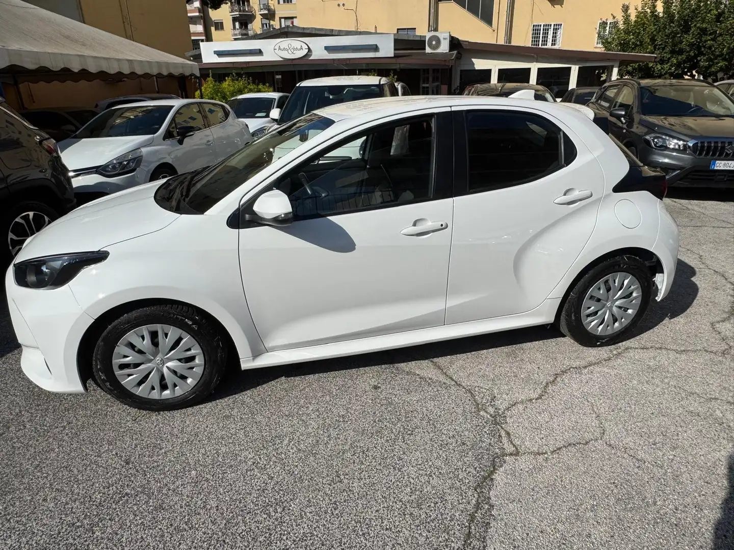 Toyota Yaris Yaris 1.5h Energy Bianco - 1