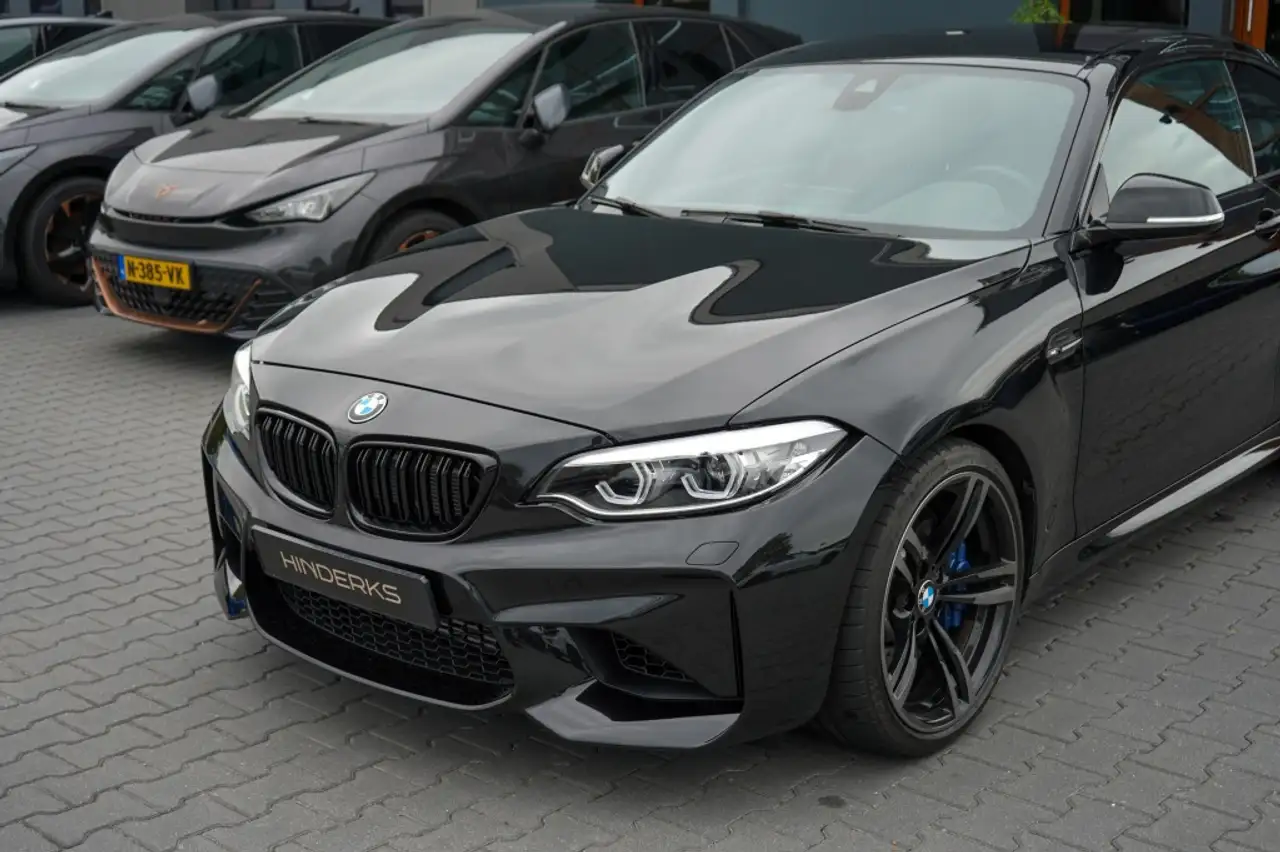 BMW M2 COUPÉ DCT 370CH - BVA - CAMÉRA D'AIDE AU STATIONNEMENT - SELLERIE CUIR - CARBON - H&K - CARPLAY