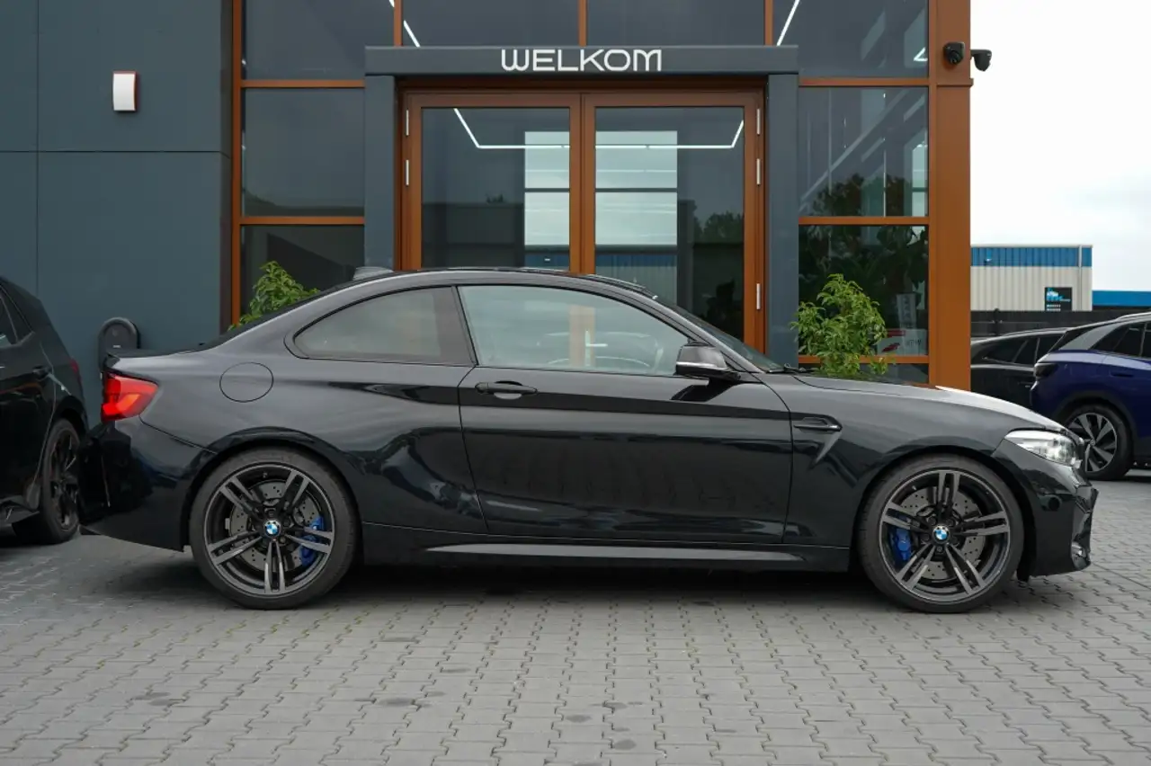 BMW M2 COUPÉ DCT 370CH - BVA - CAMÉRA D'AIDE AU STATIONNEMENT - SELLERIE CUIR - CARBON - H&K - CARPLAY