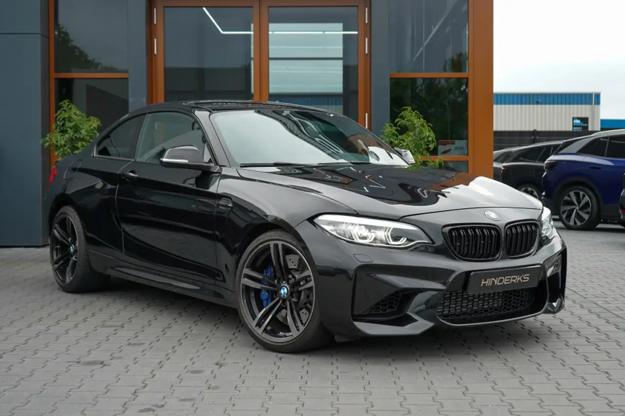 BMW M2 COUPÉ DCT 370CH - BVA - CAMÉRA D'AIDE AU STATIONNEMENT - SELLERIE CUIR - CARBON - H&K - CARPLAY