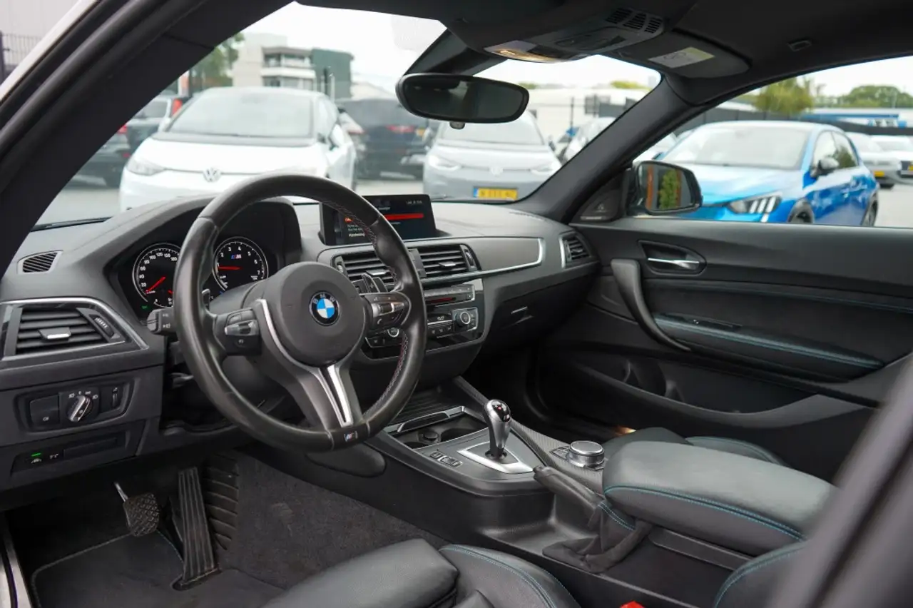 BMW M2 COUPÉ DCT 370CH - BVA - CAMÉRA D'AIDE AU STATIONNEMENT - SELLERIE CUIR - CARBON - H&K - CARPLAY