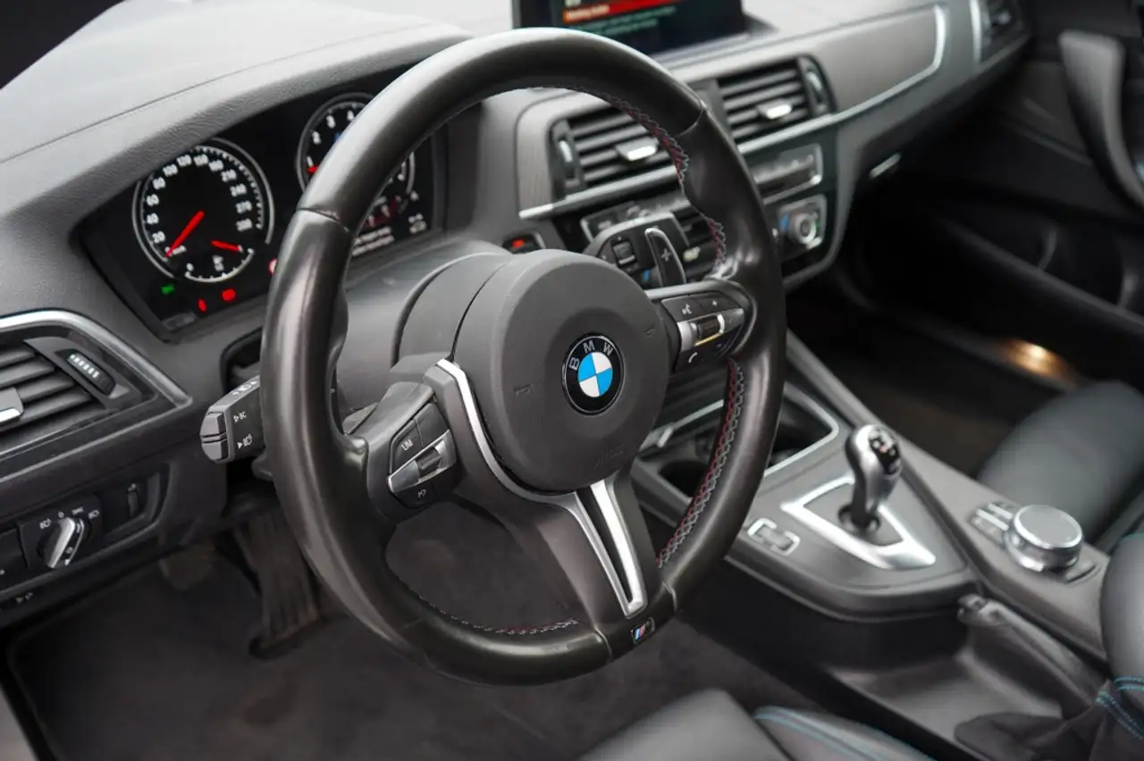 BMW M2 COUPÉ DCT 370CH - BVA - CAMÉRA D'AIDE AU STATIONNEMENT - SELLERIE CUIR - CARBON - H&K - CARPLAY