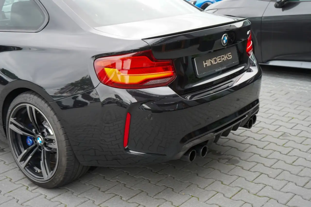 BMW M2 COUPÉ DCT 370CH - BVA - CAMÉRA D'AIDE AU STATIONNEMENT - SELLERIE CUIR - CARBON - H&K - CARPLAY