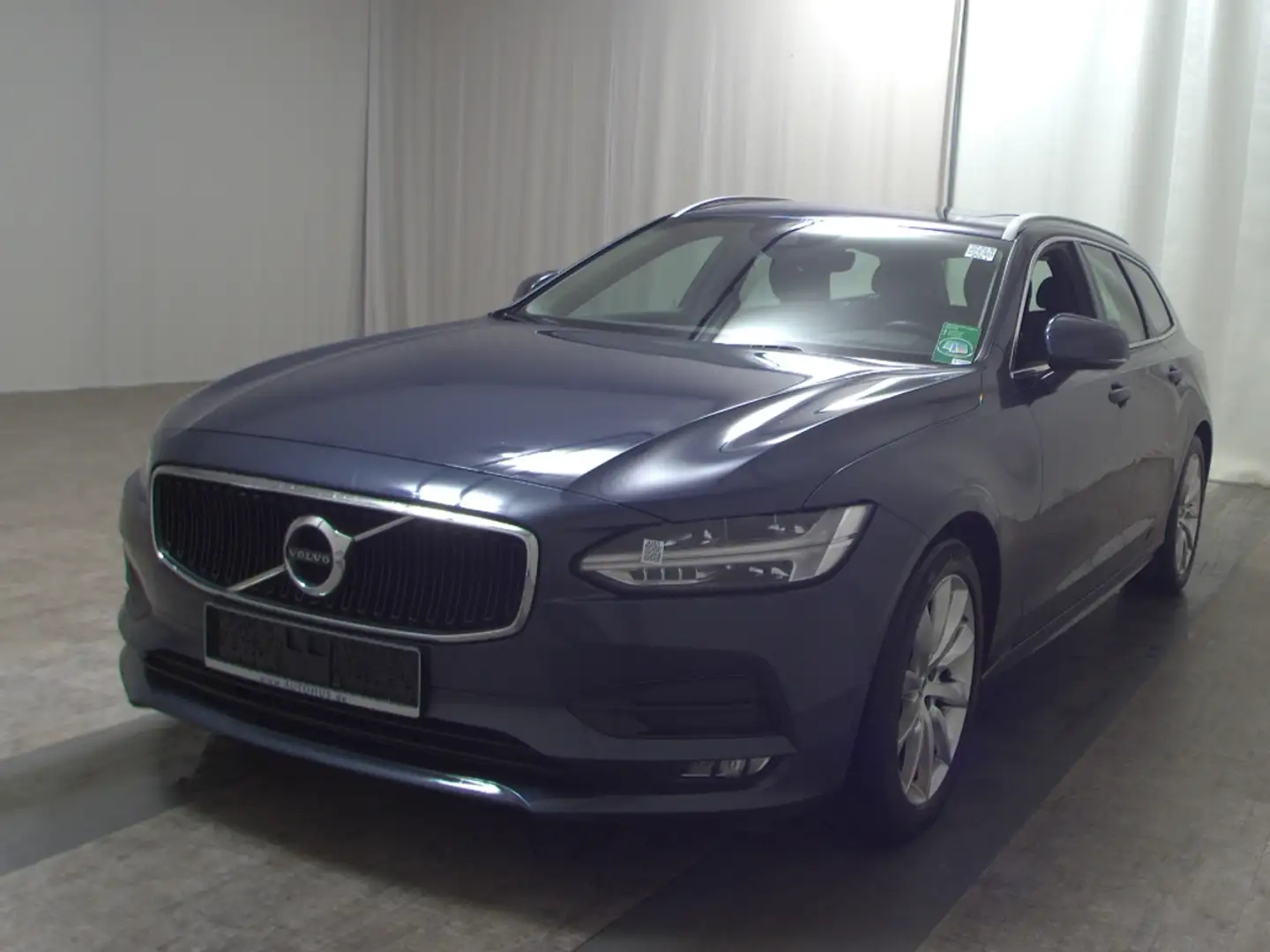Volvo V90 Kombi D5 Momentum Pro AHK 4x4 ACC Navi LED Modrá - 2