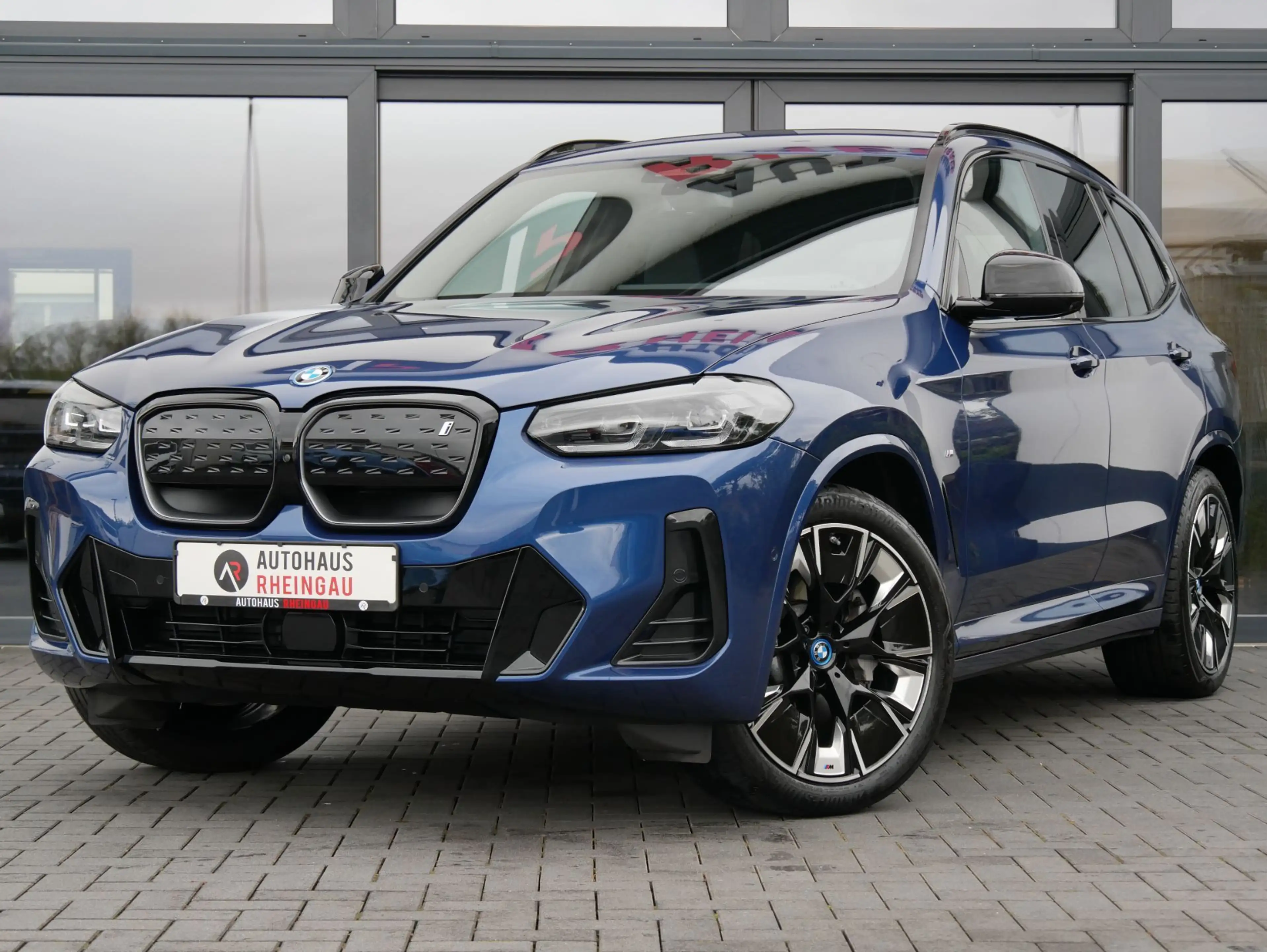 BMW iX3 M-Sport Impressive BEV *HEAD-UP*ACC*360º
