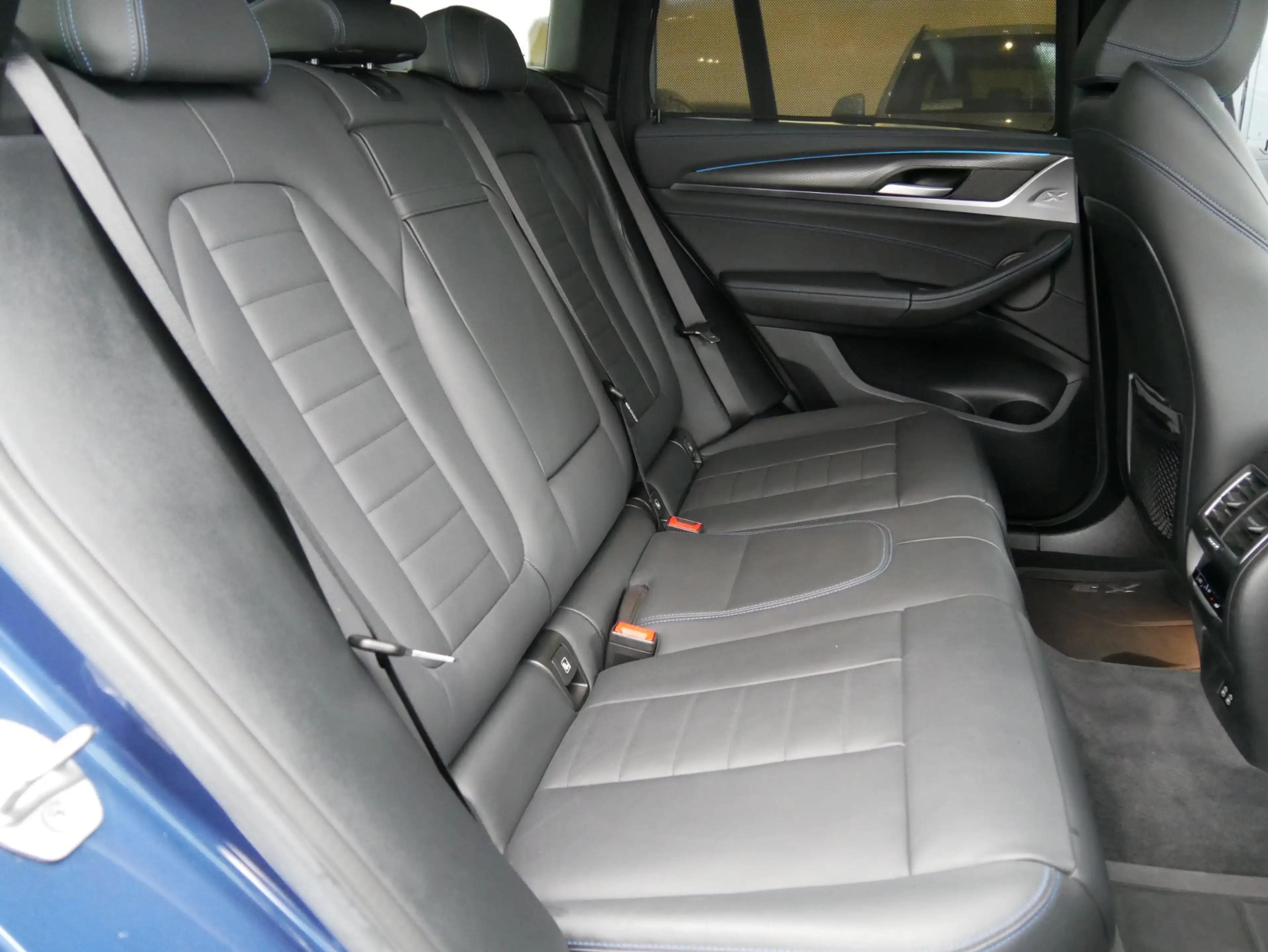BMW iX3 M-Sport Impressive BEV *HEAD-UP*ACC*360º — photo 15