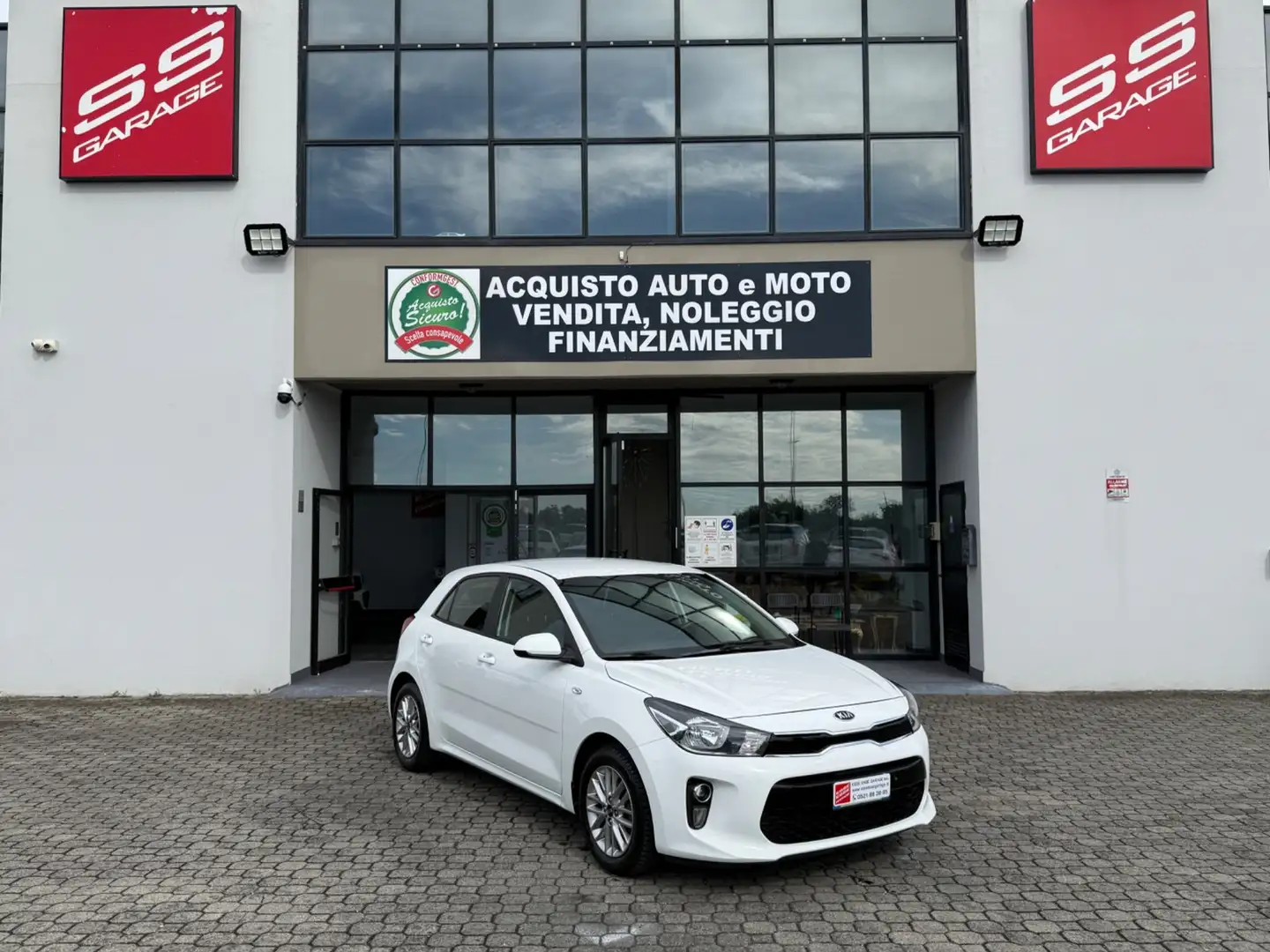 Kia Rio Rio 1.2 MPi GPL Evolution Blanc - 1