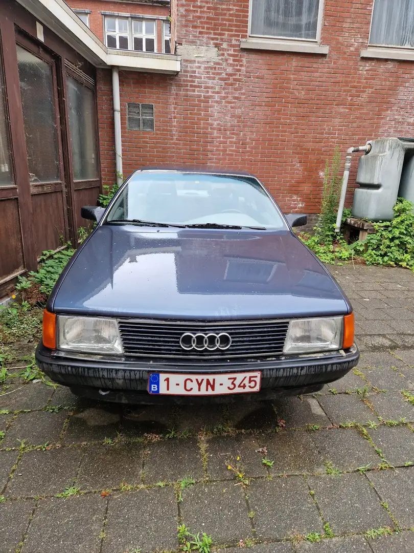 Audi 100 2.0 E - 2