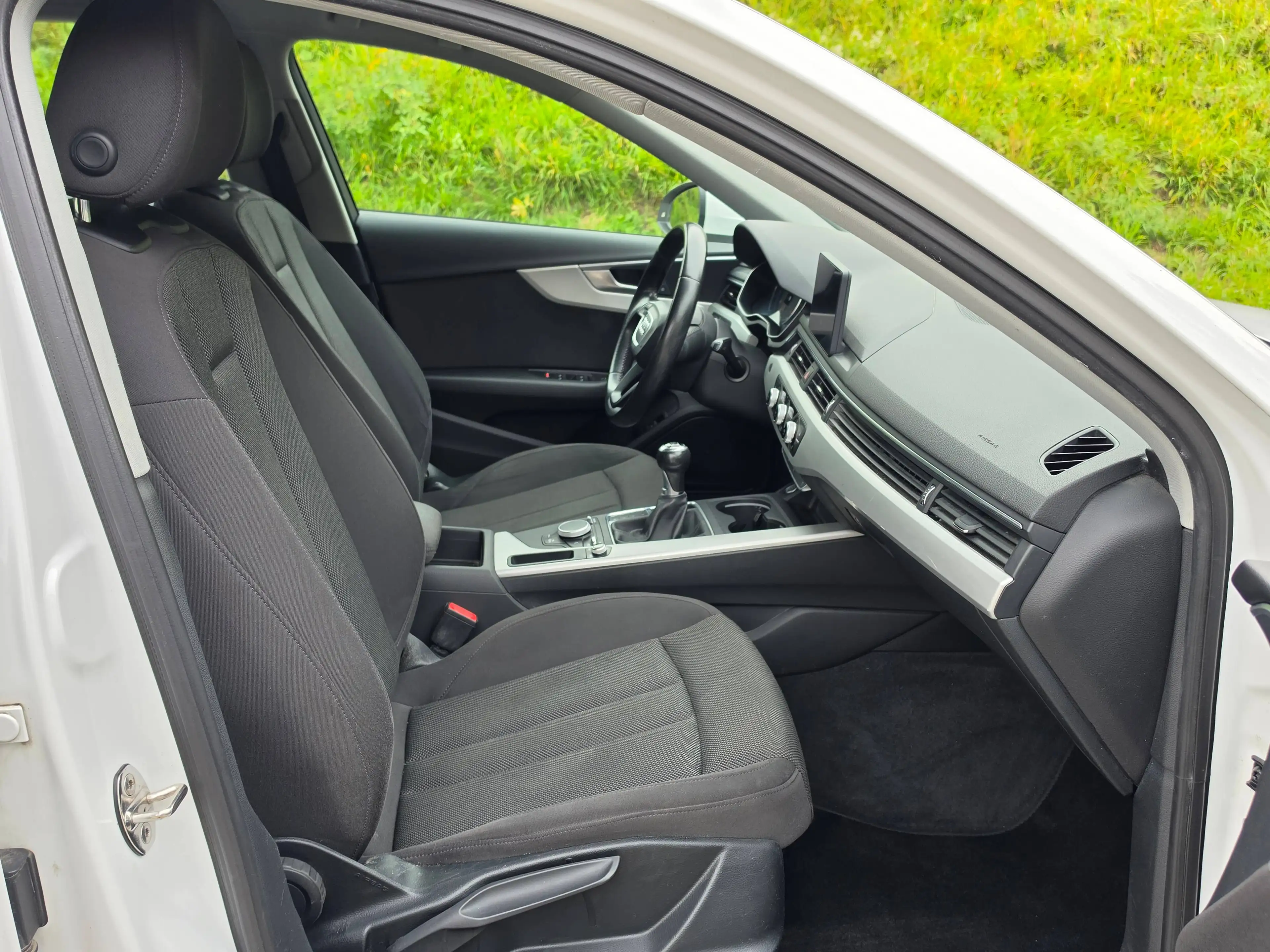 Audi A4 Avant* Navi* Tempomat* Xenon* — photo 12