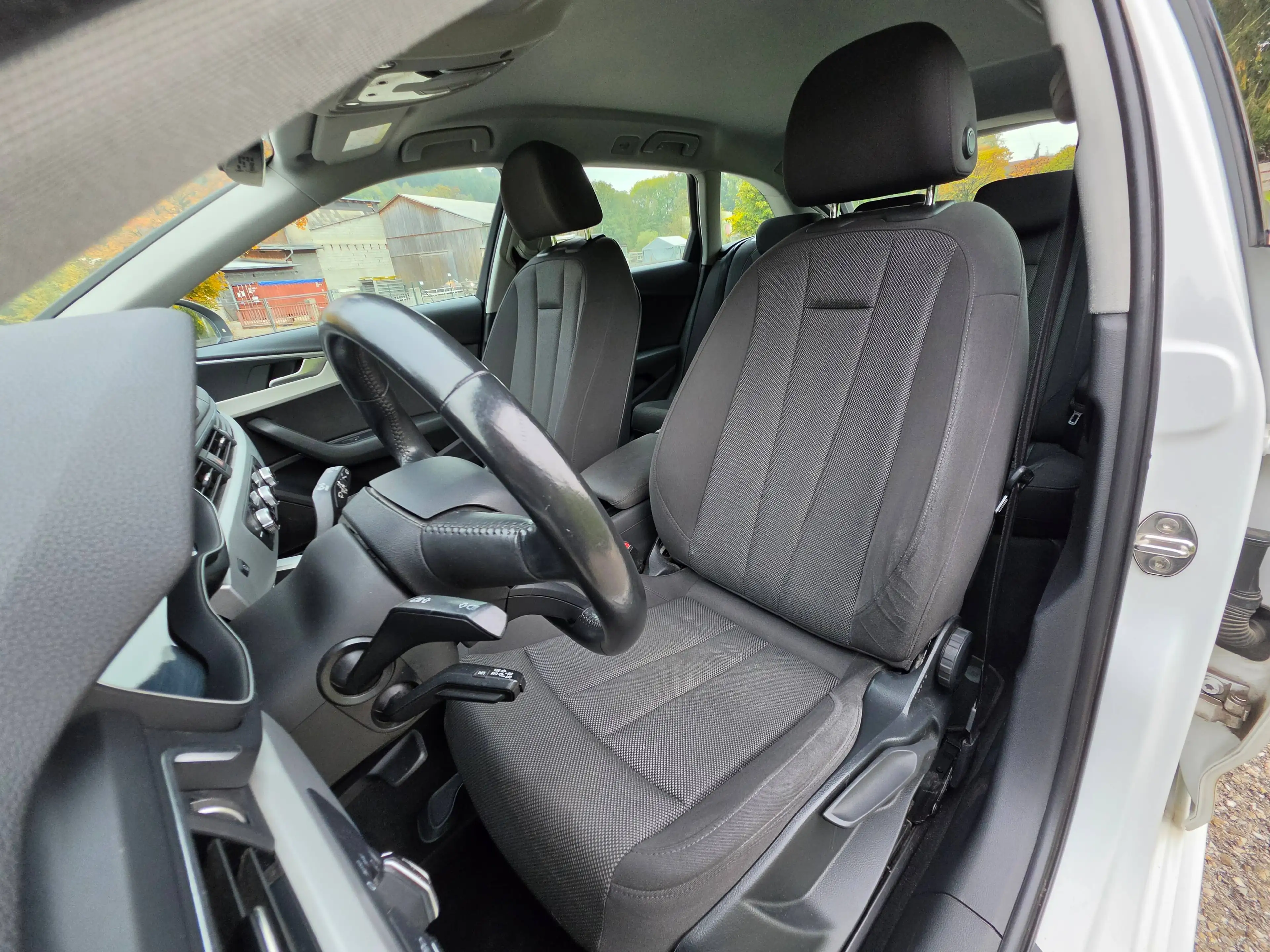 Audi A4 Avant* Navi* Tempomat* Xenon* — photo 9