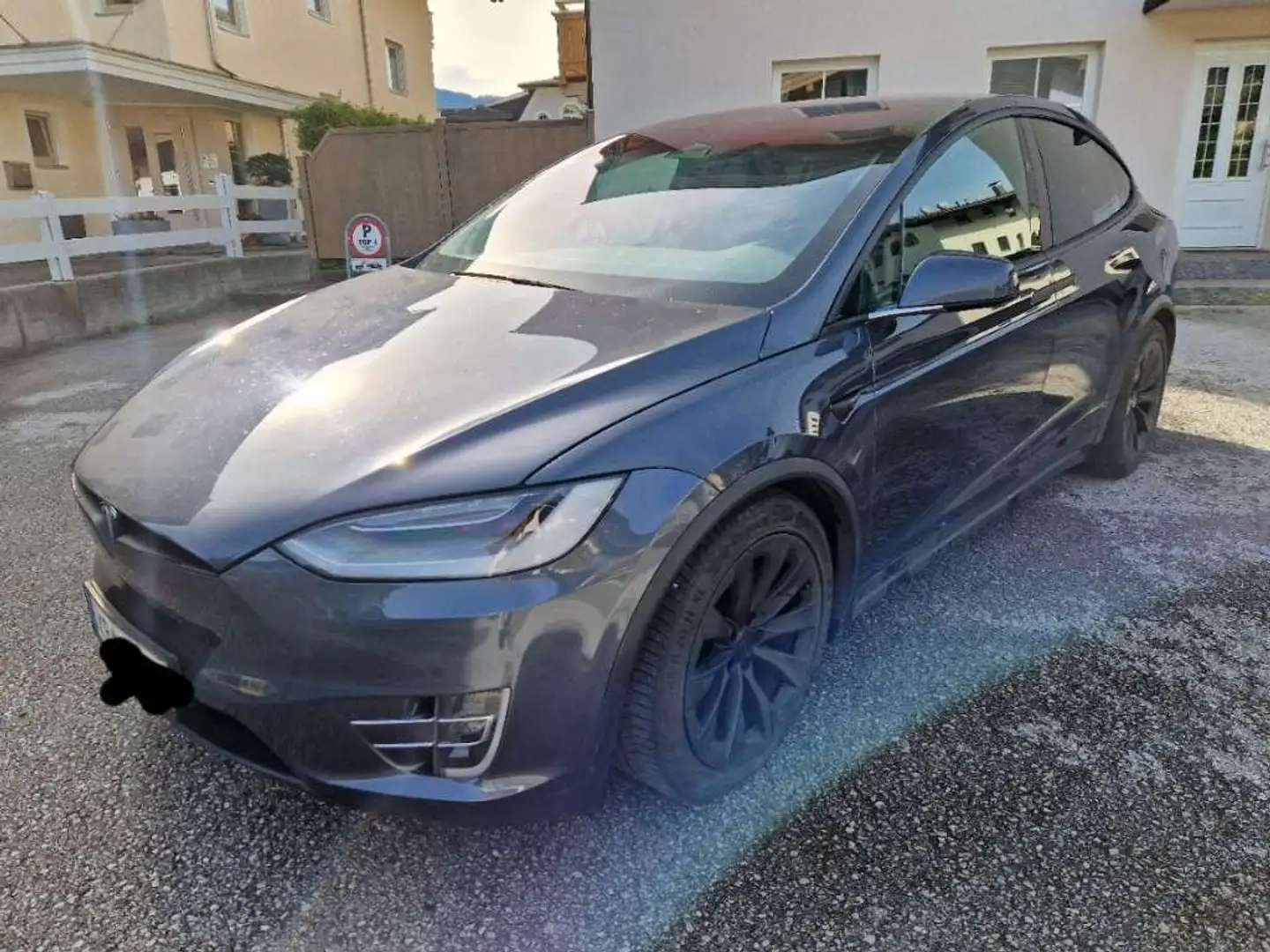 Tesla Model X Model X mit Garantieverlängerung bis 6/2028 - 2