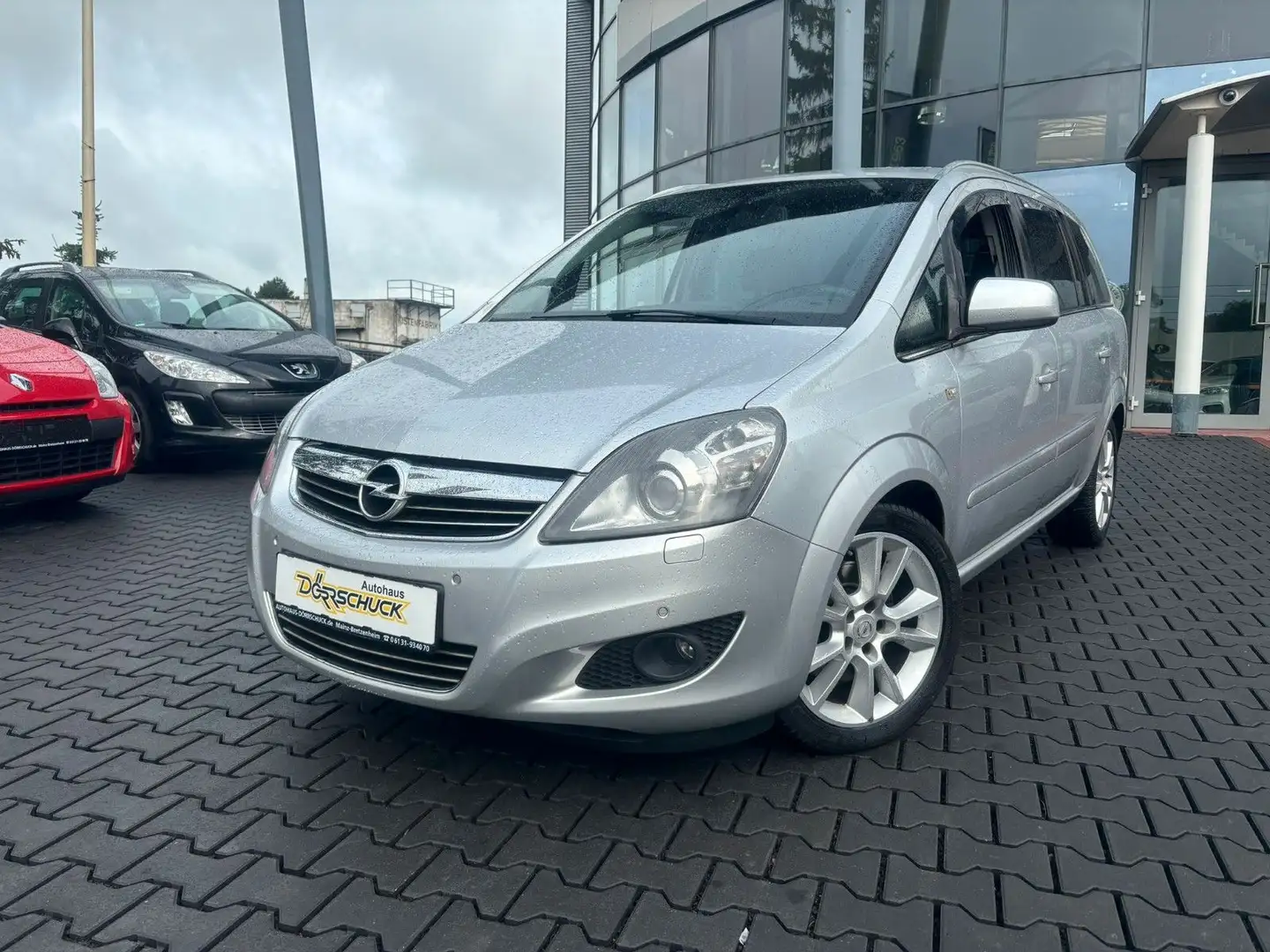 Opel Zafira B Innovation "110 Jahr Sitzh. Klima. AHK Silber - 1
