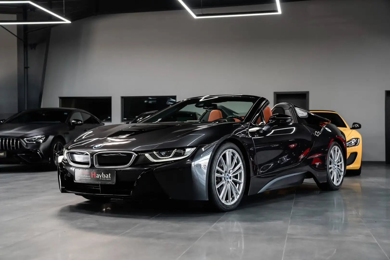 BMW i8 Roadster Laser-HuD-Kamera-HarmanK-Assistant Šedá - 1