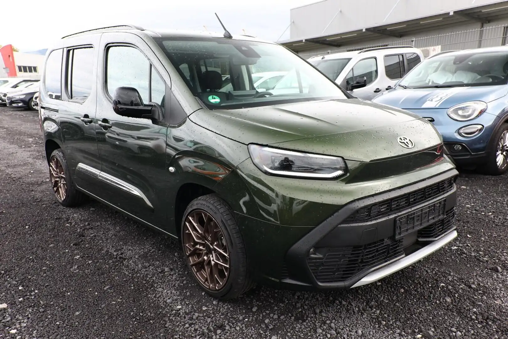 Toyota Proace City Verso Team Deutschland 1.5 D-4D 130 Aut. D... - 2