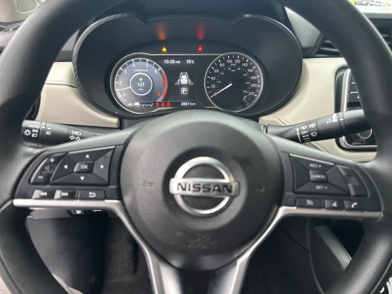 Nissan Versa снимка Nissan Versa