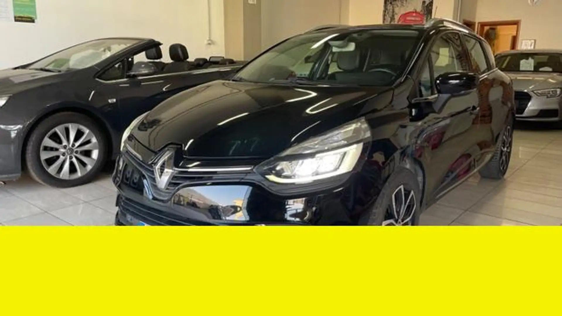 Renault Clio - 1