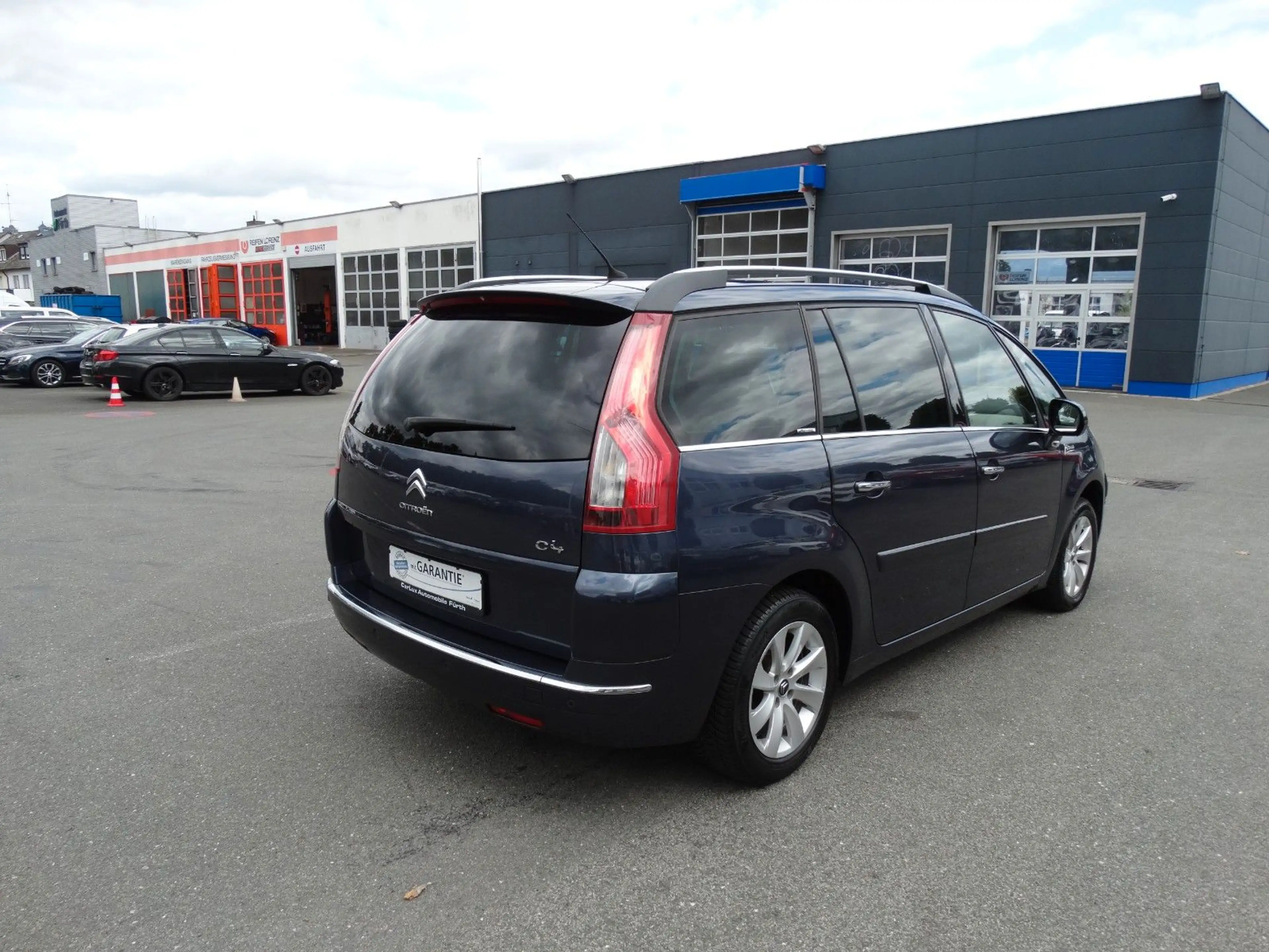 Citroen Grand C4 Picasso *2.0Hdi-150Ps*7Sitze*Pano*AHK*SZ — photo 4