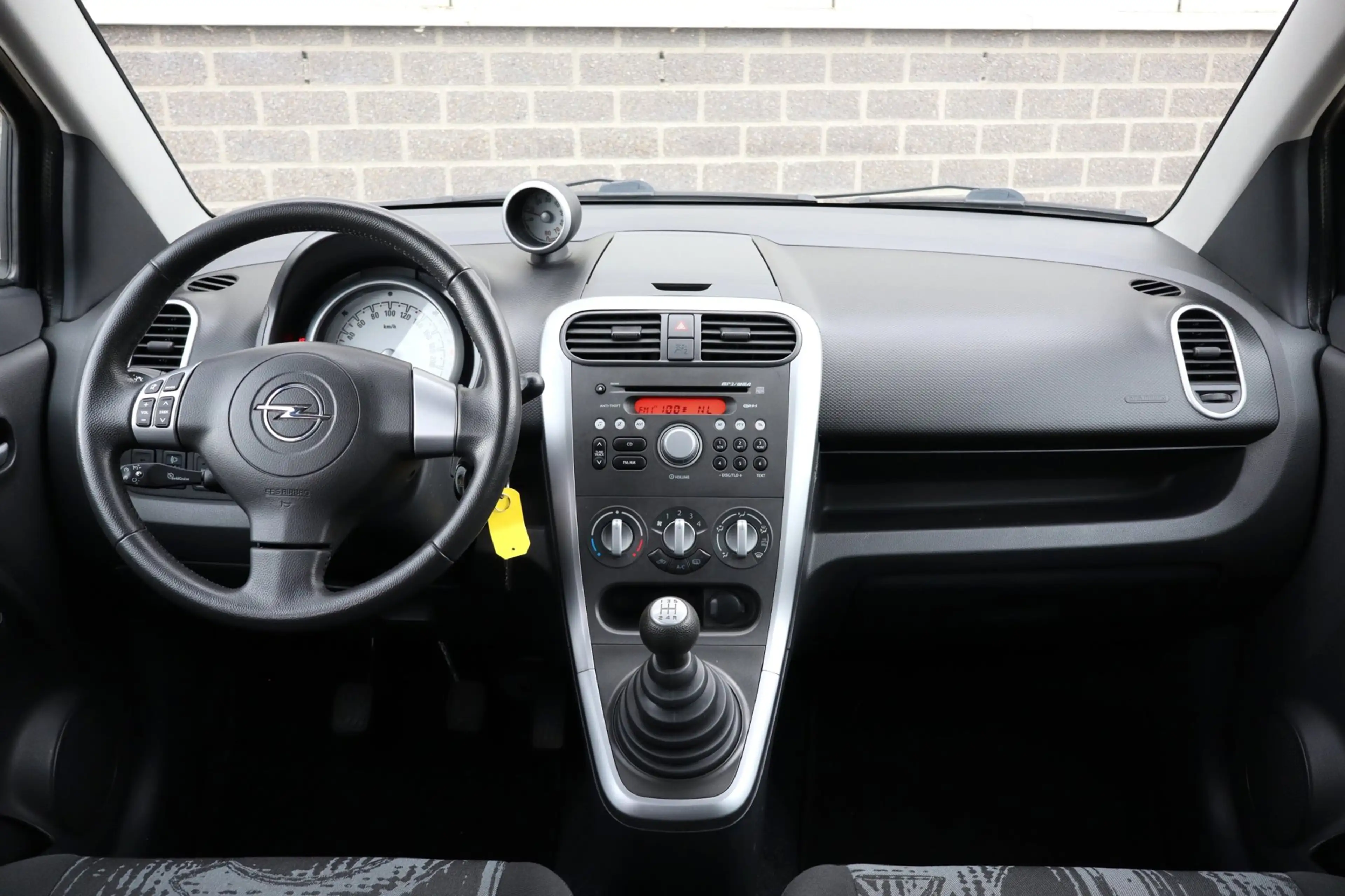 Opel Agila 1.2 Edition Cruise control Trekhaak 1e eig. NL Aut — photo 10