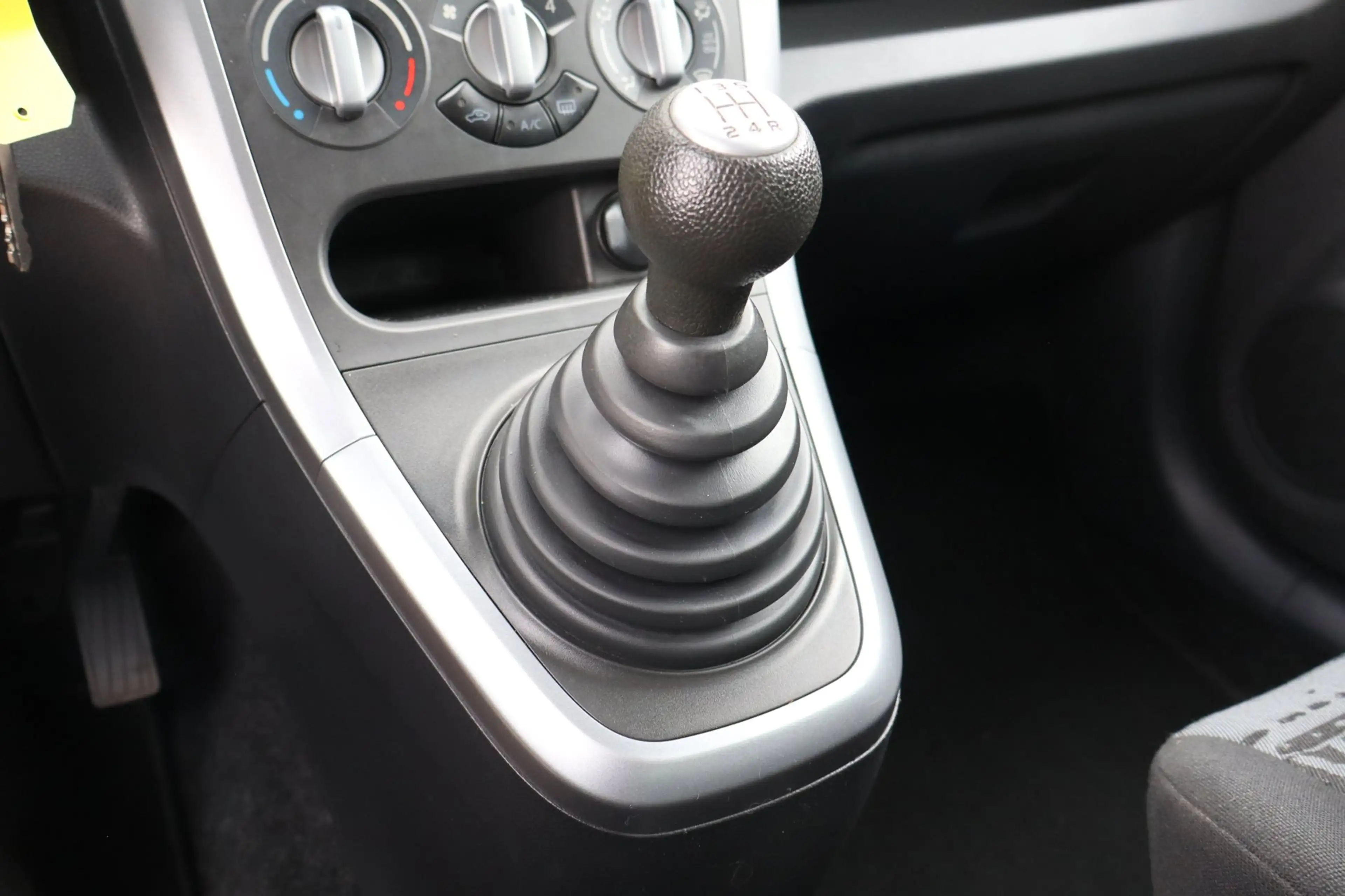 Opel Agila 1.2 Edition Cruise control Trekhaak 1e eig. NL Aut — photo 11
