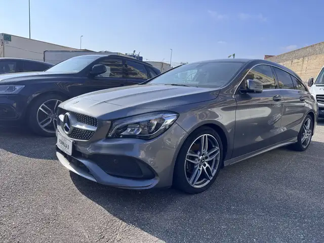 Mercedes-Benz CLA 200 CLA Shooting Brake 200 d Premium 4matic auto FL